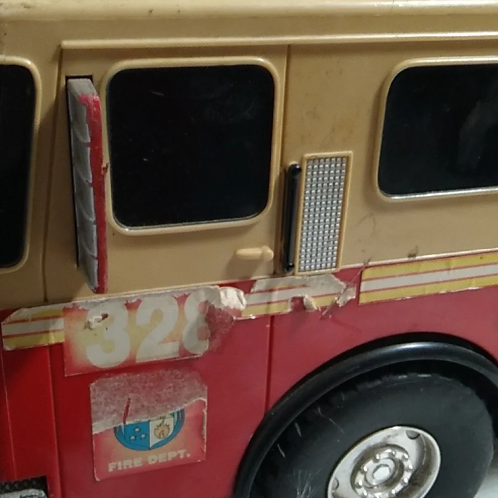 SALE! Vintage XL Tonka Fire Truck 🚒 Couple Flaws That Are Fixable Collectible